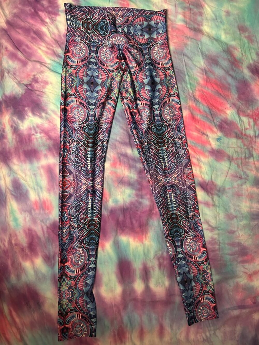 Jumbie Art 1st Edition Purple Leggings, Women's Size Small